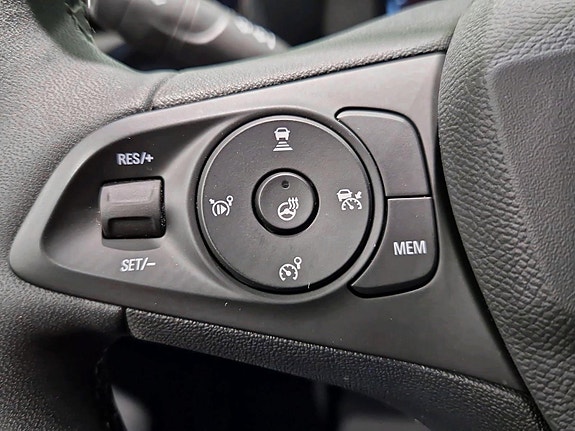 Opel Corsa 17 of 24