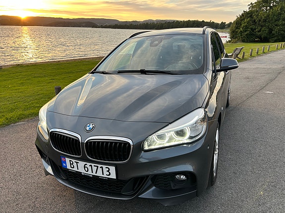 BMW 220d 4 of 30