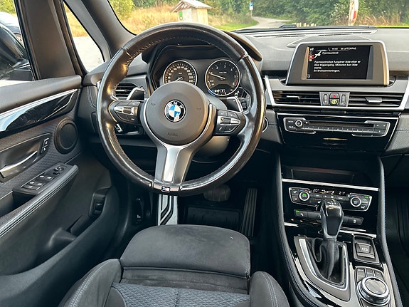 BMW 220d 13 of 30