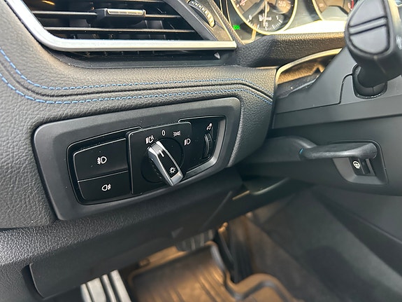 BMW 220d 26 of 30