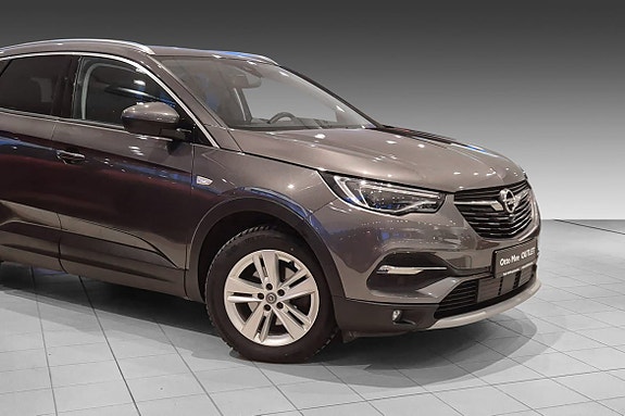 Opel Grandland X 2 of 5
