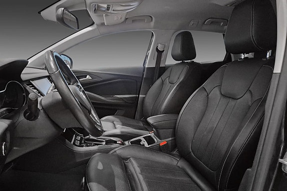 Opel Grandland X 28 of 30