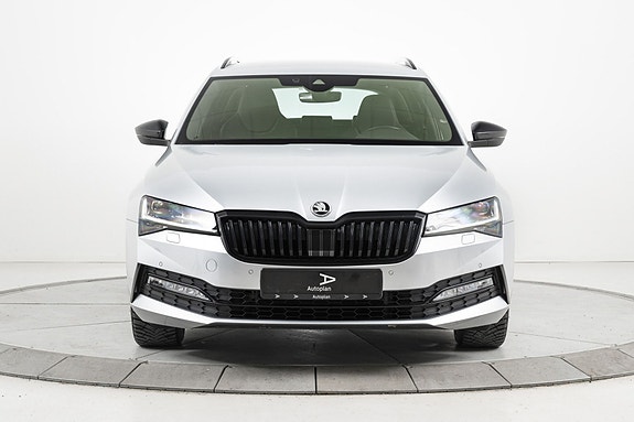 Skoda Superb 4 of 5