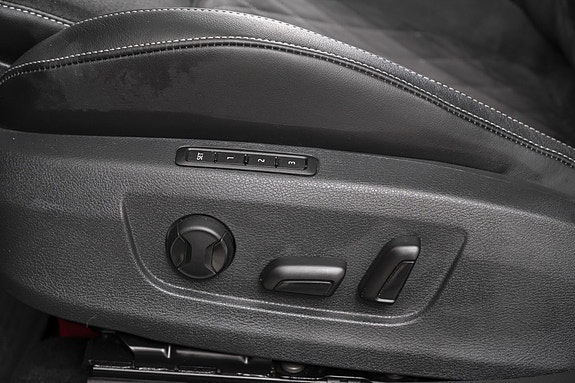 Skoda Superb 21 of 30