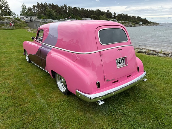 Chevrolet 12 of 21