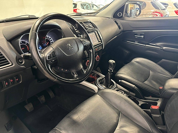 Peugeot 4008 18 of 30