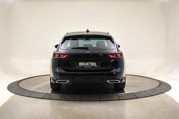 Opel Insignia 4 of 5