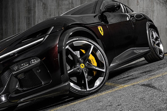 Ferrari Purosangue 9 of 30