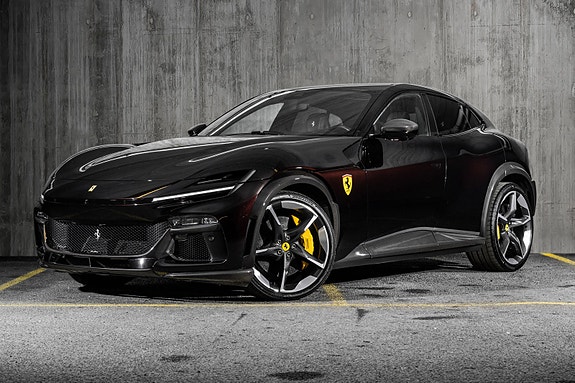 Ferrari Purosangue 3 of 5