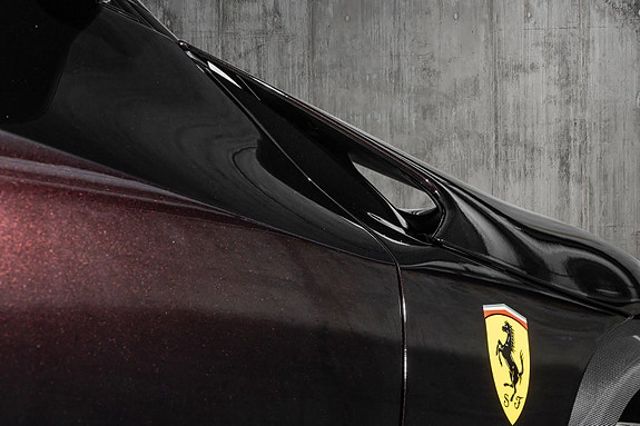 Ferrari Purosangue 22 of 30
