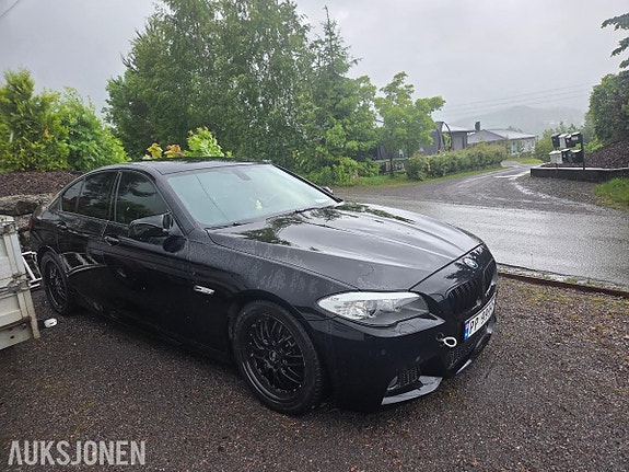 BMW 5-Serie 4 of 5