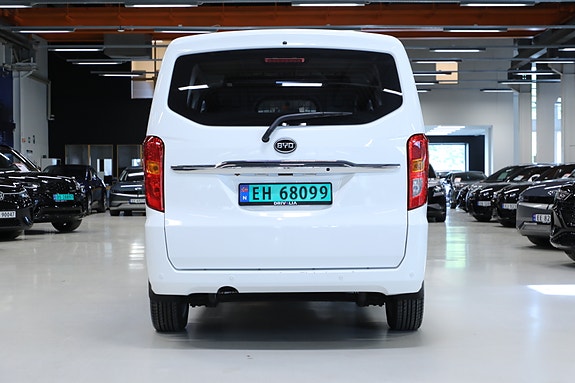 BYD eTP3 7 of 27