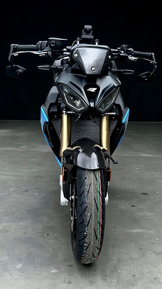 BMW S 1000 R 4 of 5