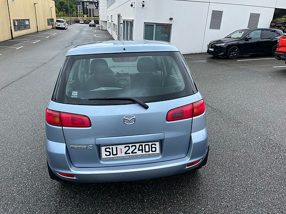 Mazda 2 9 of 15