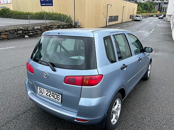 Mazda 2 5 of 5