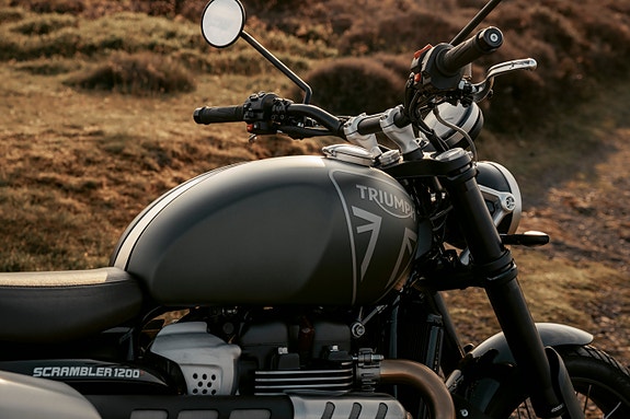 Triumph Scrambler 1200 X 4 of 12