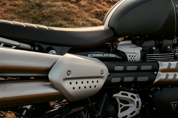 Triumph Scrambler 1200 X 3 of 12