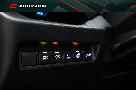 Toyota RAV4 Plug-in Hybrid 17 of 30
