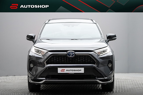 Toyota RAV4 Plug-in Hybrid 6 of 30