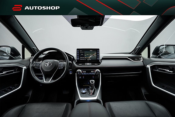 Toyota RAV4 Plug-in Hybrid 30 of 30