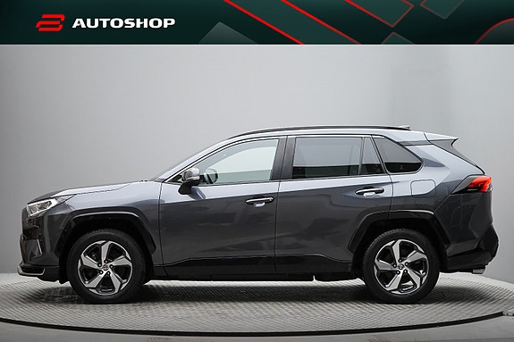 Toyota RAV4 Plug-in Hybrid 3 of 5