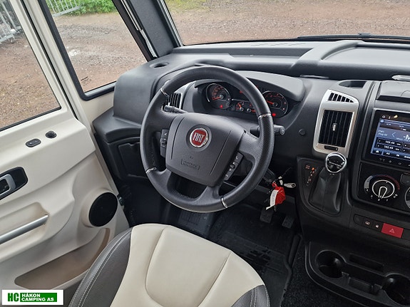 Challenger 2060 PREMIUM NORWAY Fiat Ducato JTD 140 hk Auto+Evation m/solcelle, sykkelstativ, markise, NX10 alarm 10 of 25