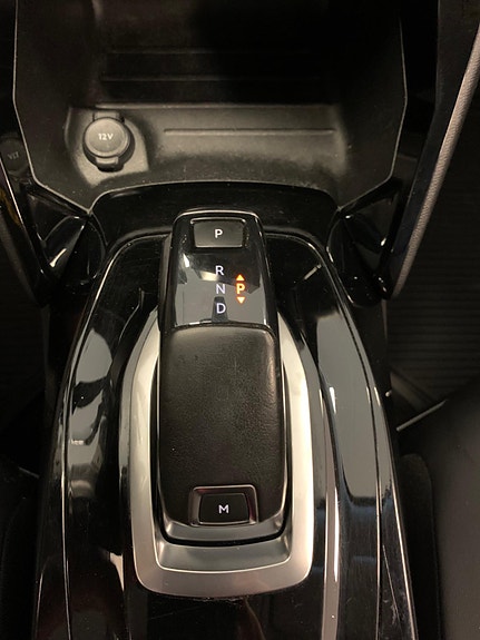 Peugeot 2008 17 of 30