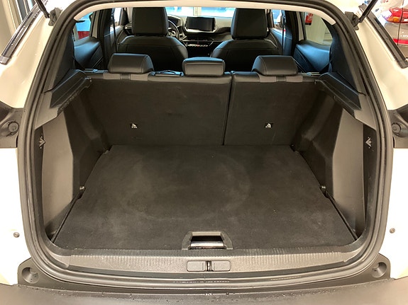 Peugeot 2008 9 of 30