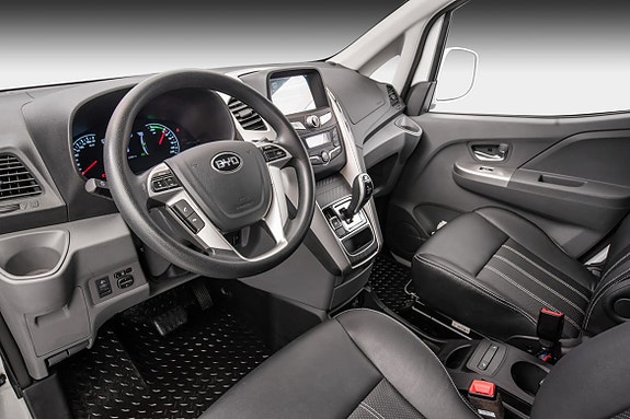 BYD eTP3 16 of 22