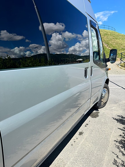 Ford Transit 350L Kombi 5 of 5