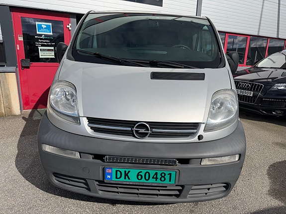Opel Vivaro 3 of 5