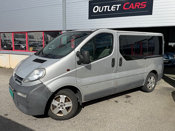Opel Vivaro 2 of 5