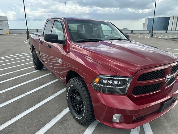 Dodge RAM 1500 2 of 30