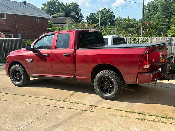 Dodge RAM 1500 11 of 30