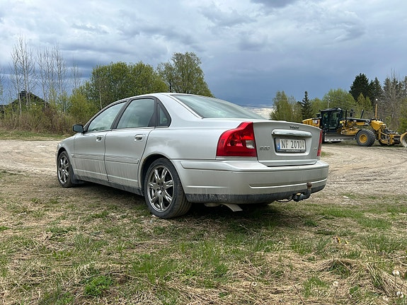 Volvo S80 5 of 5