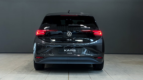 Volkswagen ID.3 4 of 5