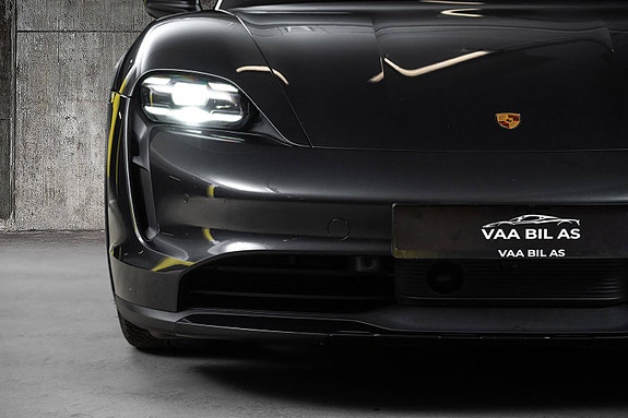 Porsche Taycan 4 3 of 30