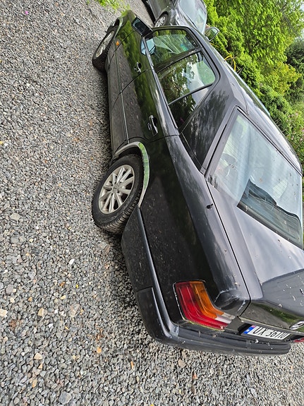 Mercedes-Benz 200 6 of 16