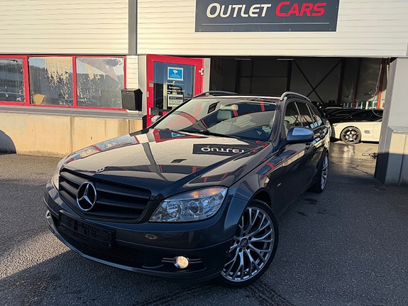 Mercedes-Benz C200 2 of 5