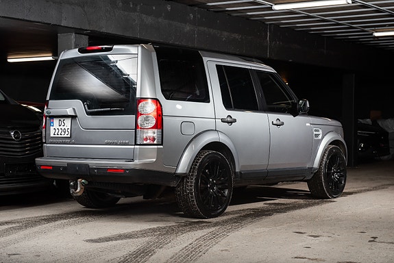Land Rover Discovery 2 of 5