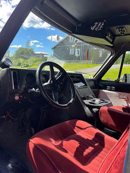 Chevrolet Van 7 of 19