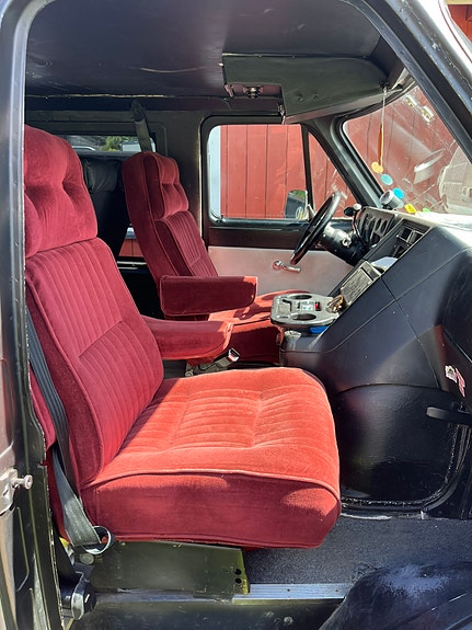 Chevrolet Van 9 of 19