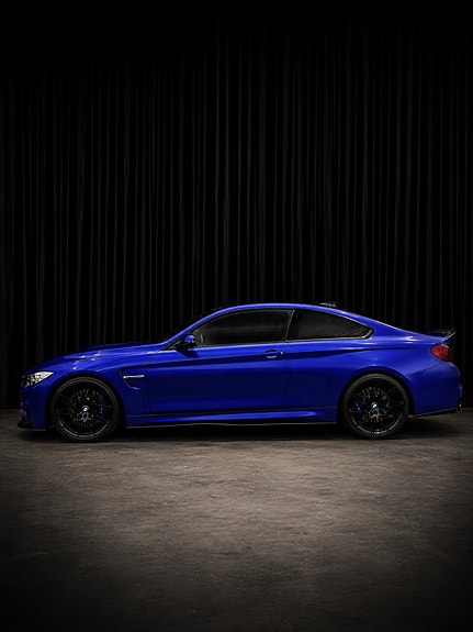BMW M4 5 of 5