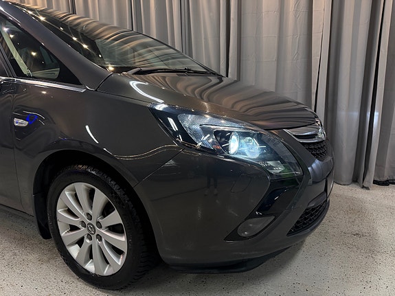 Opel Zafira Tourer 3 of 30