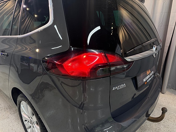 Opel Zafira Tourer 12 of 30