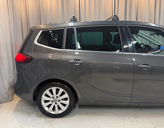 Opel Zafira Tourer 6 of 30