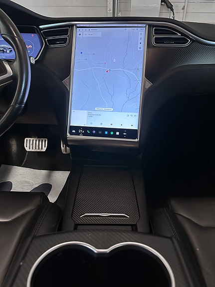 Tesla Model S 15 of 30