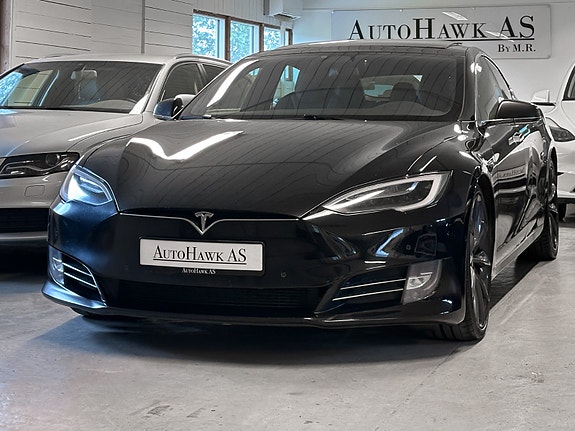 Tesla Model S 2 of 30