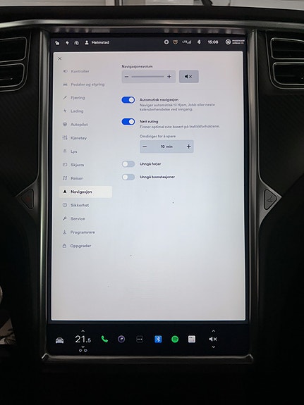 Tesla Model S 25 of 30