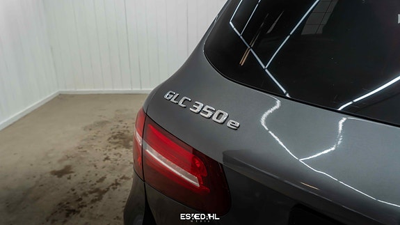Mercedes-Benz GLC350 e 4 of 5